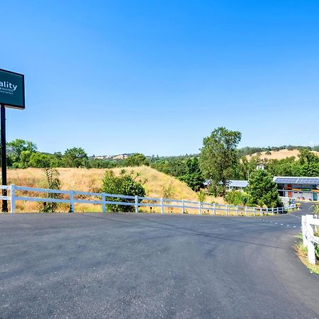 Quality Inn & Suites Jackson Bagian luar foto