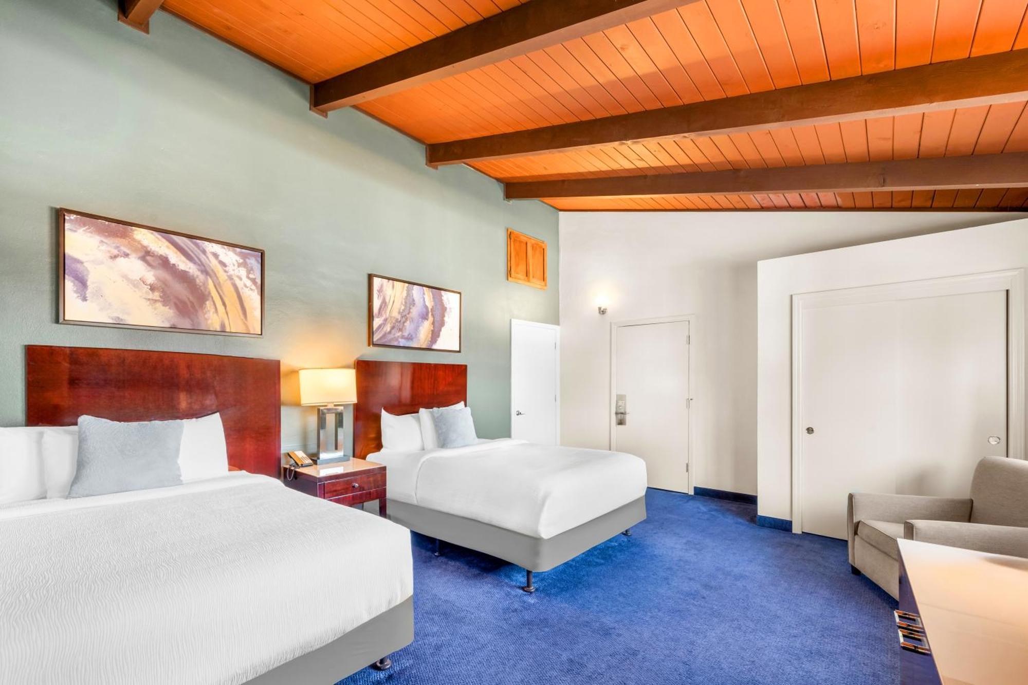 Quality Inn & Suites Jackson Bagian luar foto